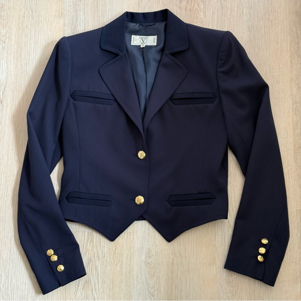 Vintage Valentino Miss V Navy Cropped Blazer with Gold Buttons - Picture 3 of 11